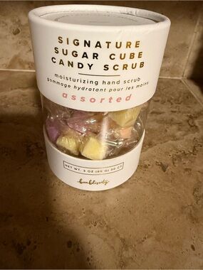 Bonblissity Signature Sugar Cube Candy Scrub - Assorted Pastel